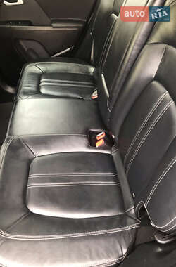 Внедорожник / Кроссовер Kia Sportage 2013 в 
