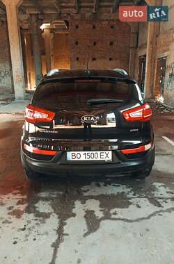 Внедорожник / Кроссовер Kia Sportage 2011 в 