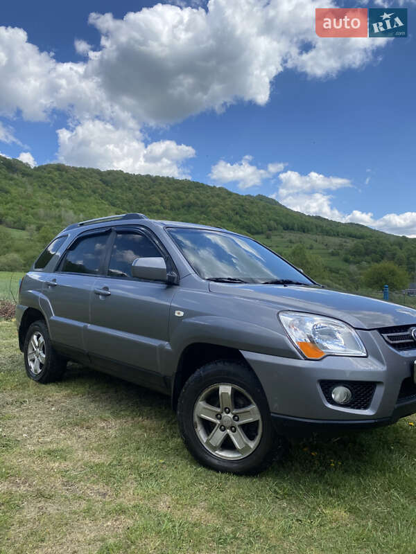 Внедорожник / Кроссовер Kia Sportage 2009 в Сваляве