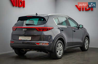 Позашляховик / Кросовер Kia Sportage 2016 в 
