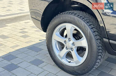 Внедорожник / Кроссовер Kia Sportage 2009 в 