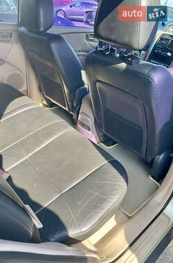 Внедорожник / Кроссовер Kia Sportage 2006 в 