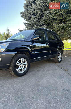 Позашляховик / Кросовер Kia Sportage 2007 в 