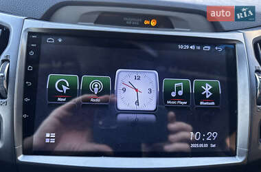 Внедорожник / Кроссовер Kia Sportage 2012 в 