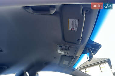 Внедорожник / Кроссовер Kia Sportage 2012 в 