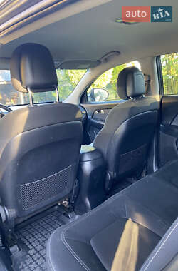 Внедорожник / Кроссовер Kia Sportage 2011 в 