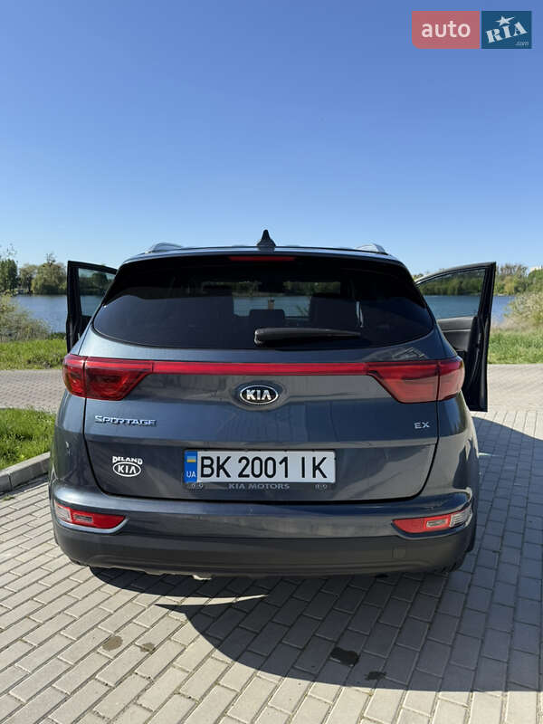 Внедорожник / Кроссовер Kia Sportage 2017 в Ровно