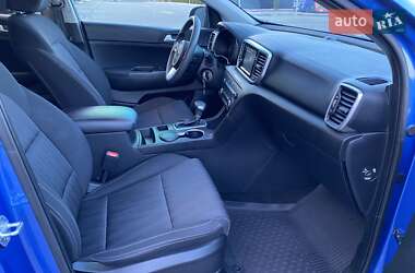 Позашляховик / Кросовер Kia Sportage 2019 в 