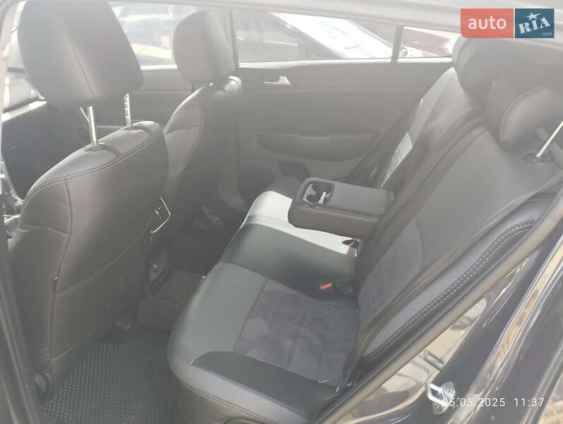 Внедорожник / Кроссовер Kia Sportage 2021 в Никополе
