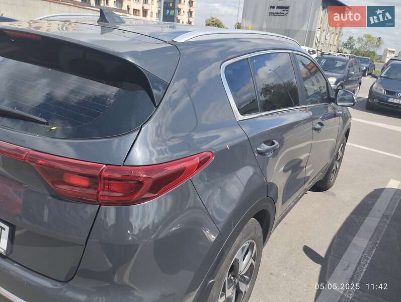 Внедорожник / Кроссовер Kia Sportage 2021 в Никополе