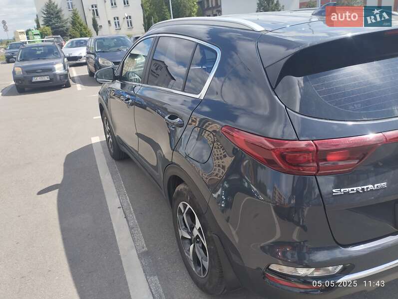Внедорожник / Кроссовер Kia Sportage 2021 в Никополе