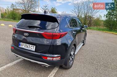 Внедорожник / Кроссовер Kia Sportage 2016 в 