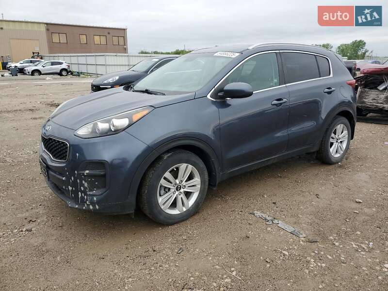 Позашляховик / Кросовер Kia Sportage 2017 в 