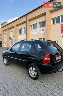 Внедорожник / Кроссовер Kia Sportage 2006 в 