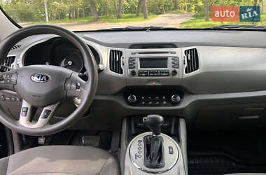 Внедорожник / Кроссовер Kia Sportage 2015 в 