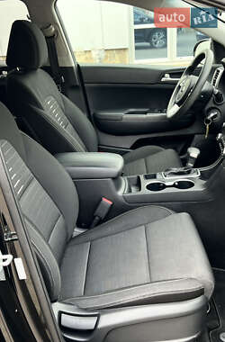 Внедорожник / Кроссовер Kia Sportage 2020 в 