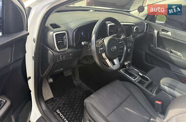 Позашляховик / Кросовер Kia Sportage 2020 в 