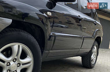 Позашляховик / Кросовер Kia Sportage 2006 в 