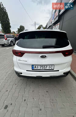 Позашляховик / Кросовер Kia Sportage 2021 в 