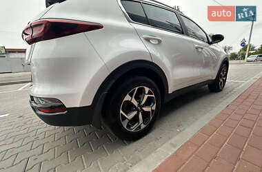 Позашляховик / Кросовер Kia Sportage 2021 в 