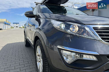Позашляховик / Кросовер Kia Sportage 2013 в Старій Вижівці