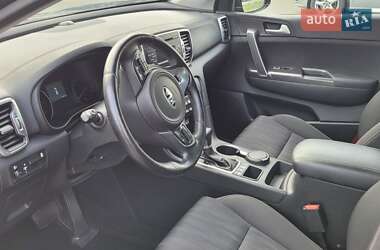 Внедорожник / Кроссовер Kia Sportage 2017 в 
