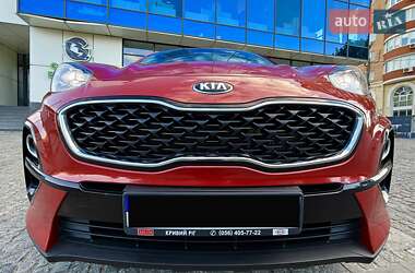 Позашляховик / Кросовер Kia Sportage 2019 в 