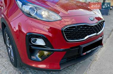 Позашляховик / Кросовер Kia Sportage 2019 в 