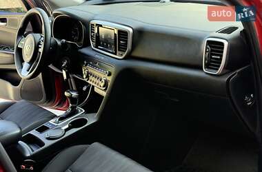 Позашляховик / Кросовер Kia Sportage 2019 в 