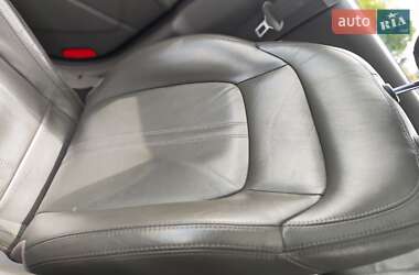 Внедорожник / Кроссовер Kia Sportage 2013 в 