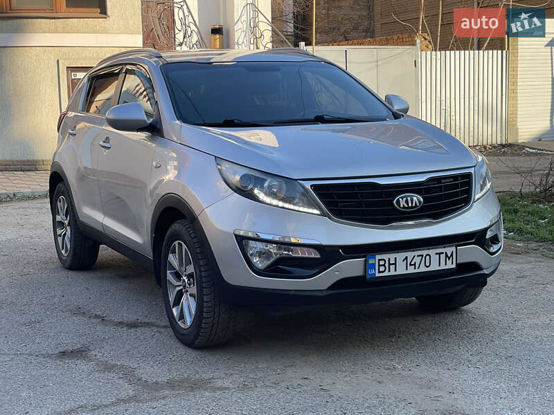 Внедорожник / Кроссовер Kia Sportage 2014 в 