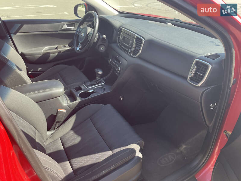 Внедорожник / Кроссовер Kia Sportage 2017 в Киеве