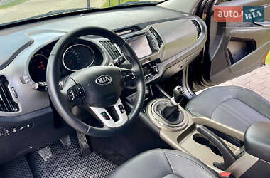 Позашляховик / Кросовер Kia Sportage 2015 в 