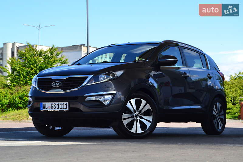 Позашляховик / Кросовер Kia Sportage 2012 в 