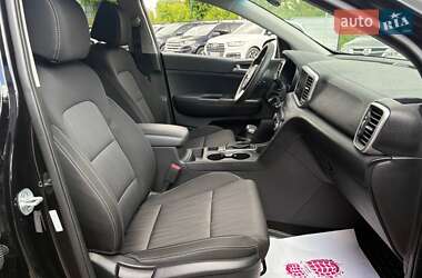Позашляховик / Кросовер Kia Sportage 2019 в 