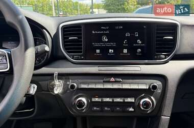 Позашляховик / Кросовер Kia Sportage 2019 в 