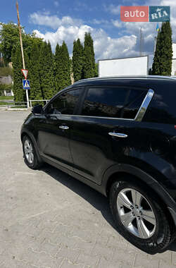 Позашляховик / Кросовер Kia Sportage 2010 в 