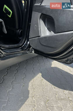 Позашляховик / Кросовер Kia Sportage 2010 в 