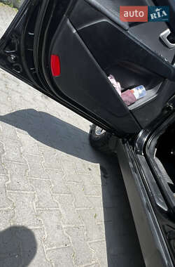 Позашляховик / Кросовер Kia Sportage 2010 в 