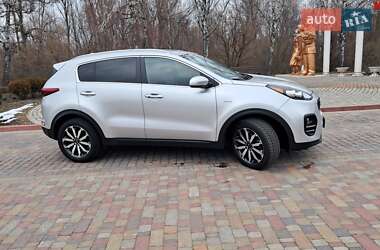 Внедорожник / Кроссовер Kia Sportage 2016 в 