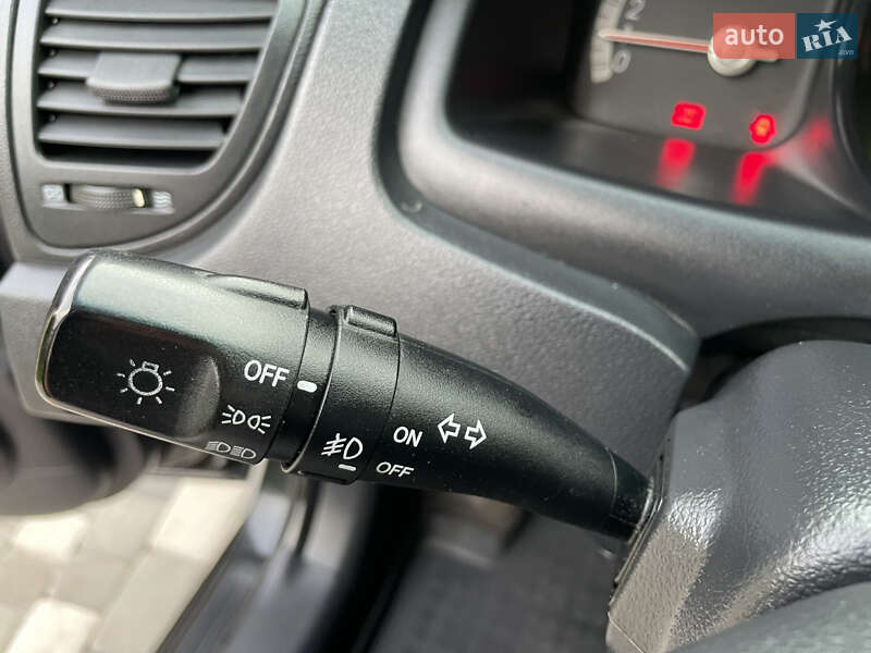 Внедорожник / Кроссовер Kia Sportage 2008 в Лубнах