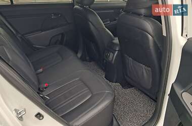 Позашляховик / Кросовер Kia Sportage 2013 в 