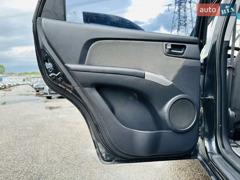 Внедорожник / Кроссовер Kia Sportage 2008 в Харькове