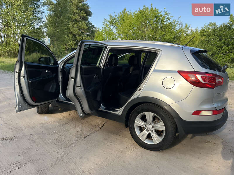 Внедорожник / Кроссовер Kia Sportage 2011 в Золотоноше