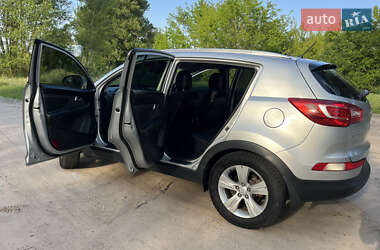 Внедорожник / Кроссовер Kia Sportage 2011 в 