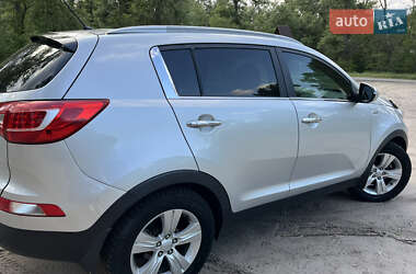 Внедорожник / Кроссовер Kia Sportage 2011 в 