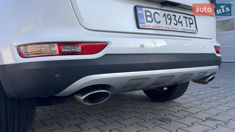 Внедорожник / Кроссовер Kia Sportage 2016 в Шептицькому