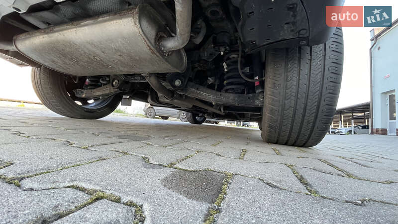 Внедорожник / Кроссовер Kia Sportage 2016 в Шептицькому