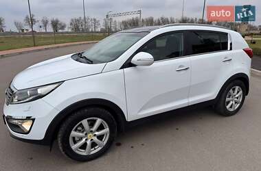 Позашляховик / Кросовер Kia Sportage 2013 в 