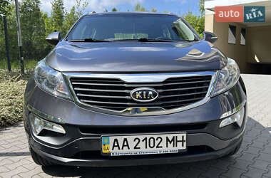 Позашляховик / Кросовер Kia Sportage 2012 в 